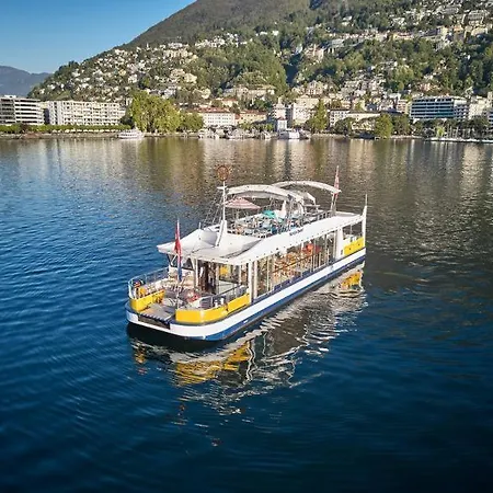 Apartment Del Parco 17 By Fewotessin